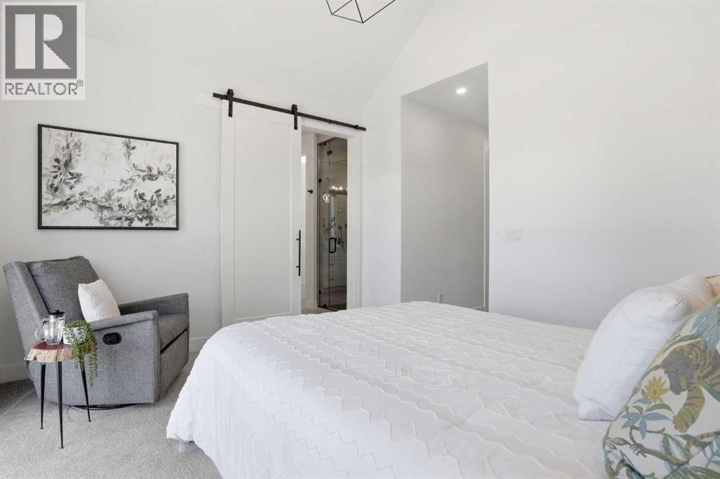 2635 34 Street SW - 19