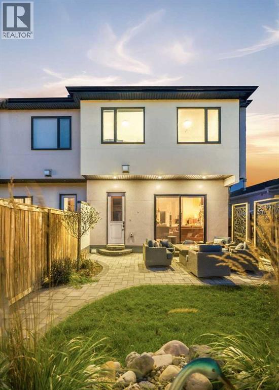 2635 34 Street SW - 38
