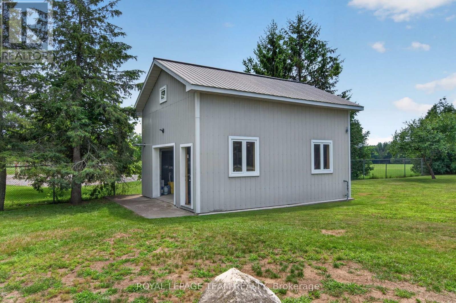 7780 BLEEKS ROAD - Image 39
