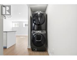B - 7 Gwynne Avenue, Ottawa, ON K1Y1X1 Photo 8
