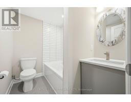 B - 7 Gwynne Avenue, Ottawa, ON K1Y1X1 Photo 9