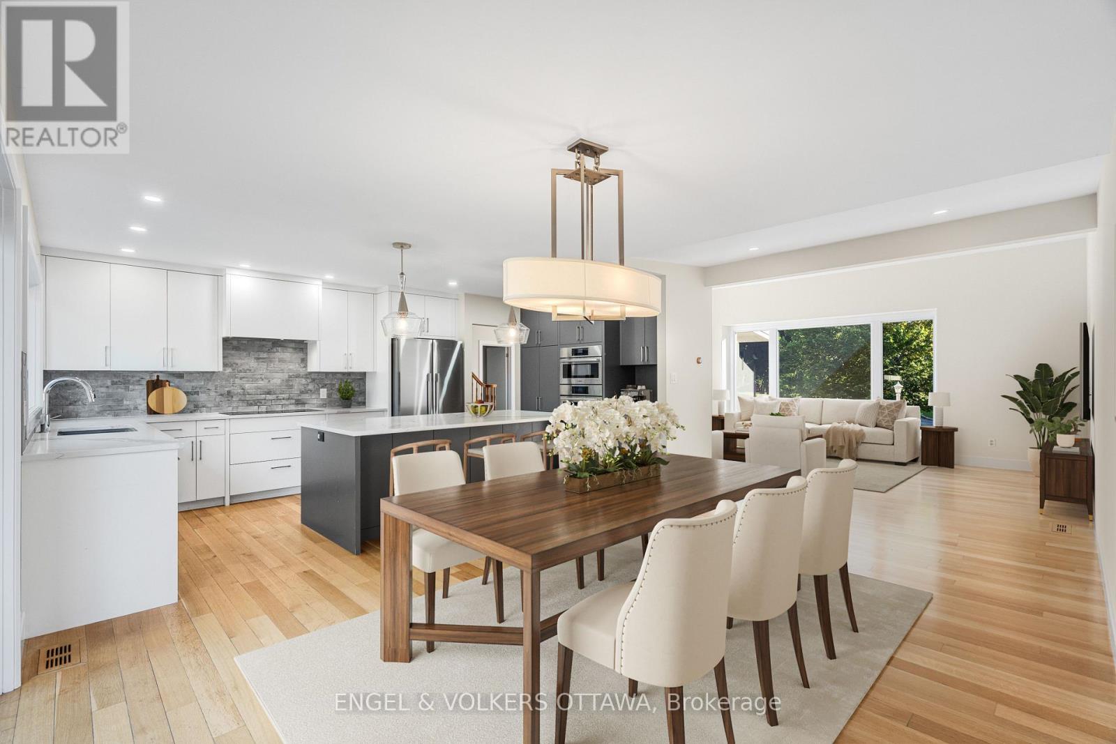 977 BLYTHDALE ROAD - Image 12