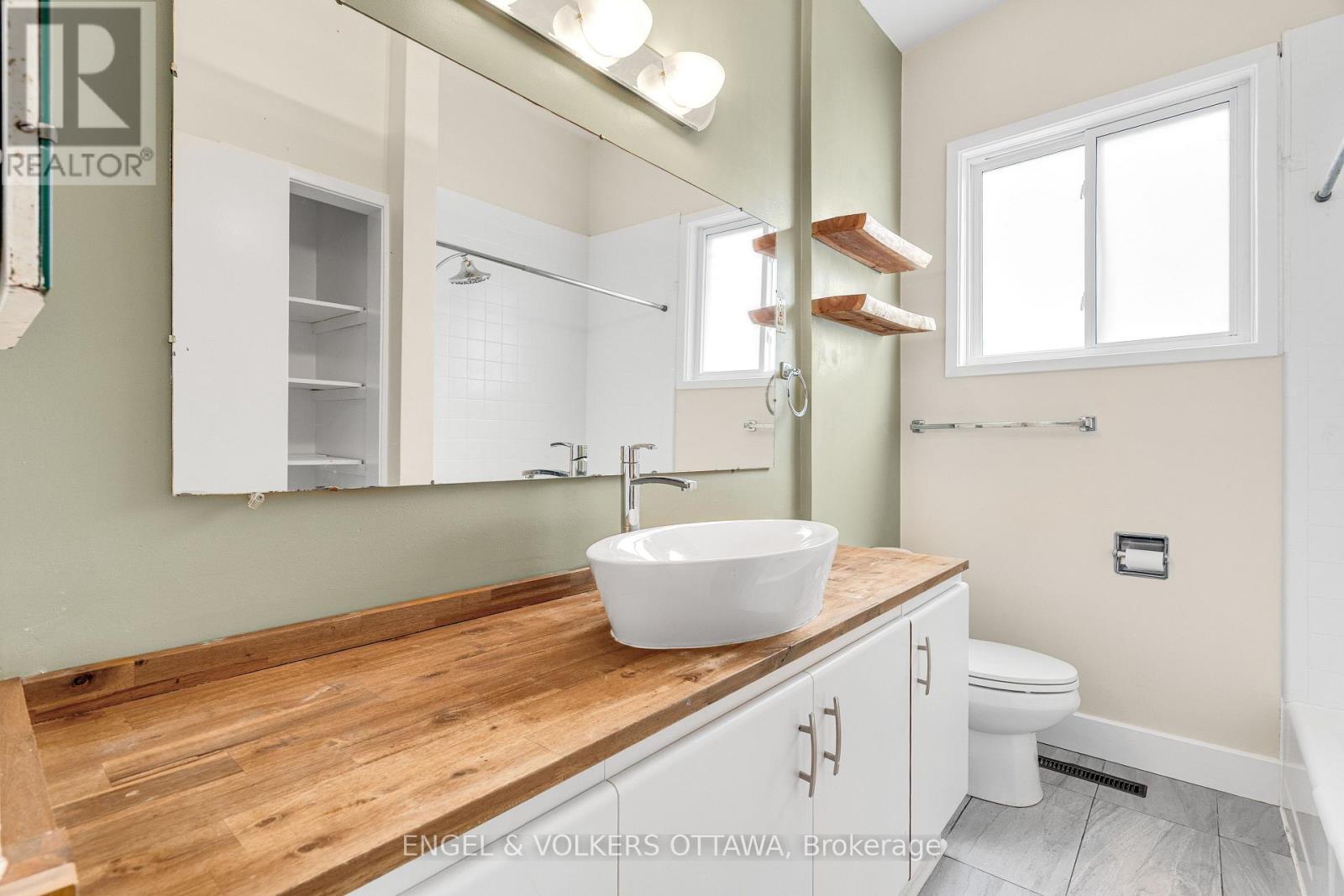 977 BLYTHDALE ROAD - Image 19
