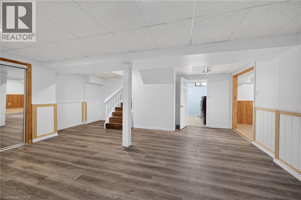 21 SPRINGGARDEN Crescent - 32