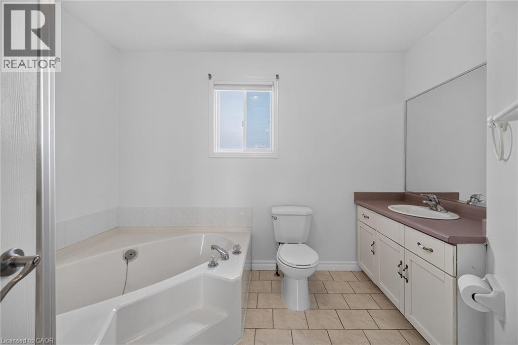 21 SPRINGGARDEN Crescent - 21