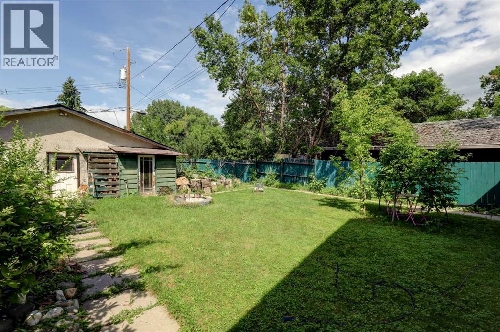7624 34 Avenue NW - 28