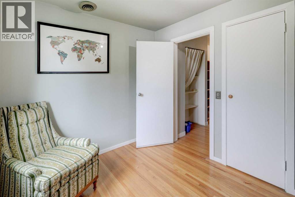7624 34 Avenue NW - 20