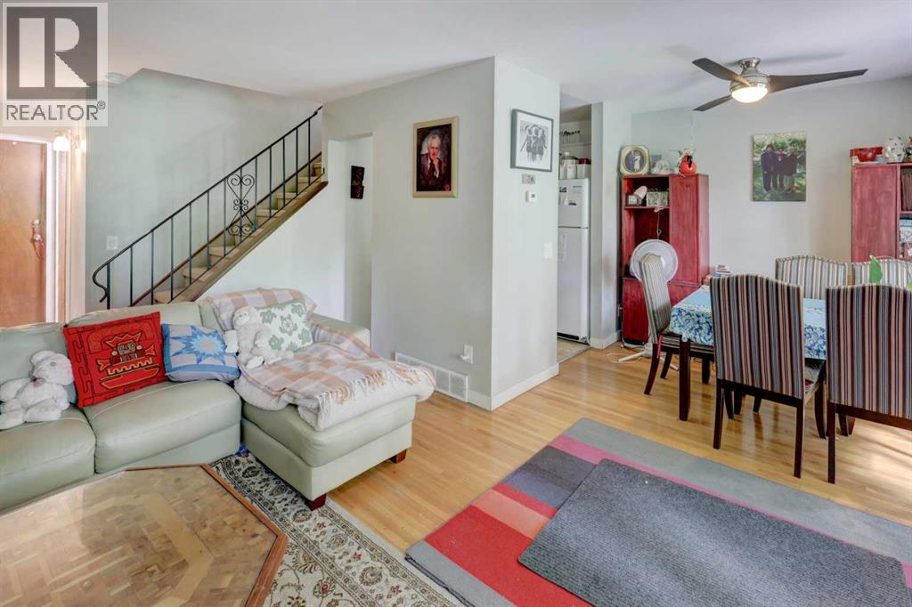 7624 34 Avenue NW - 9
