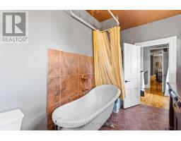 14 Catharine Street, Port Colborne, ON L3K4J7 Photo 30
