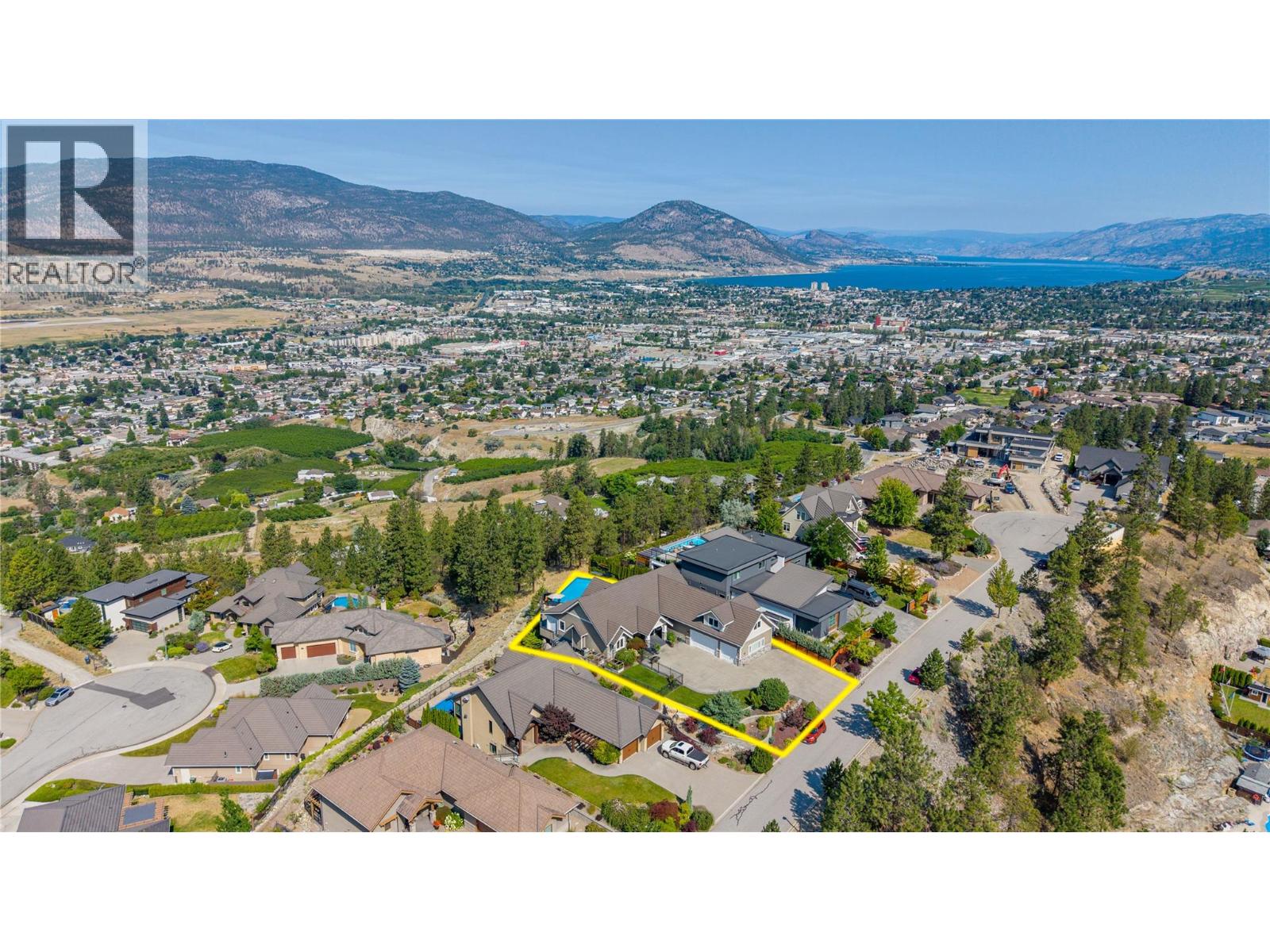 #4 112 Penrose Court - 18