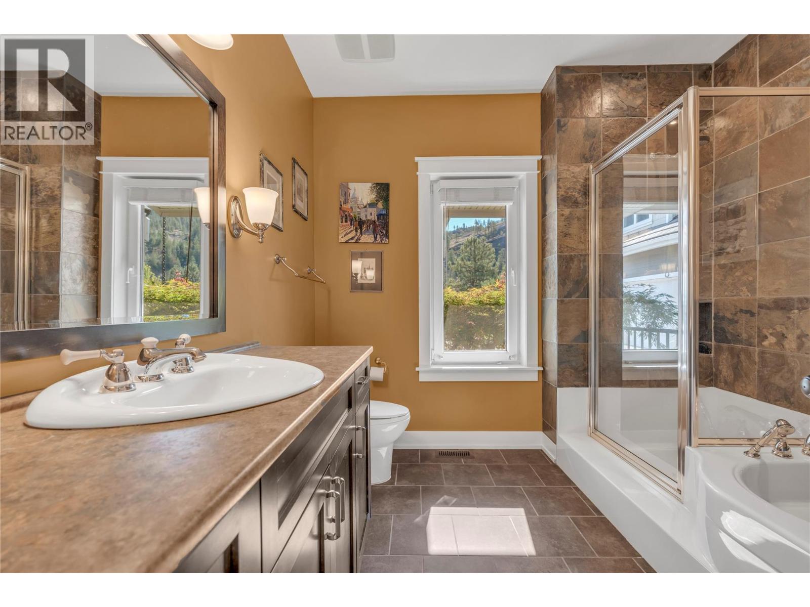 #4 112 Penrose Court - 10