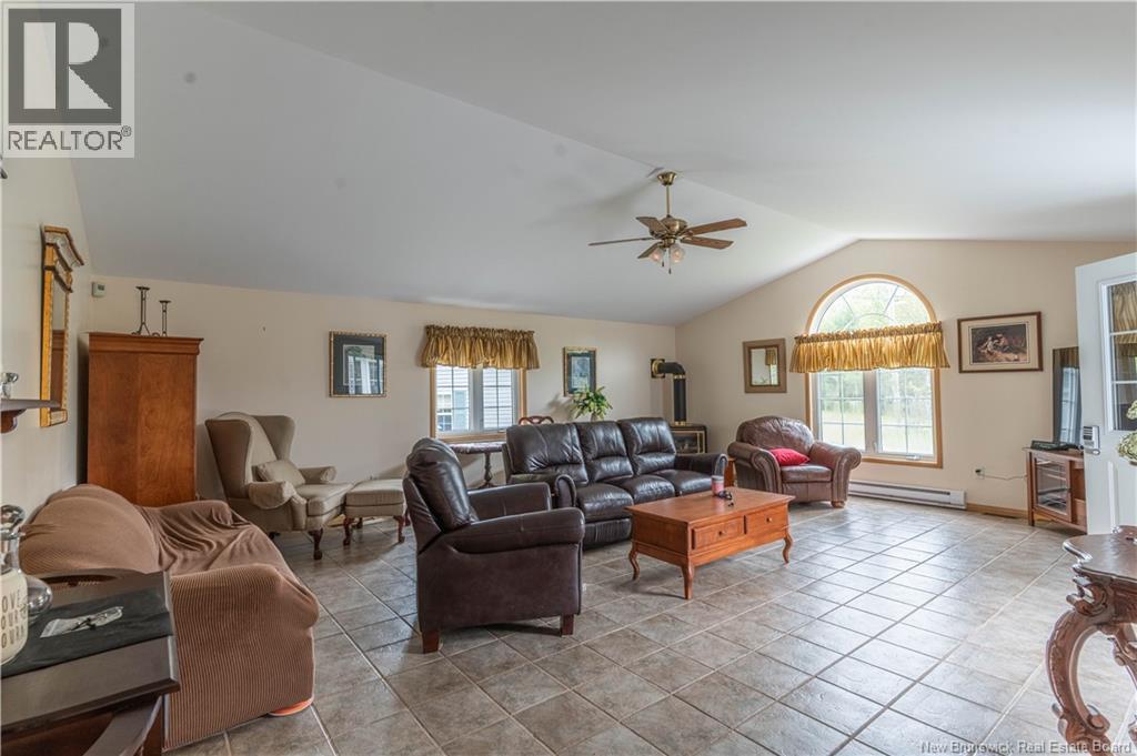 1265 Hwy 118 - Image 28