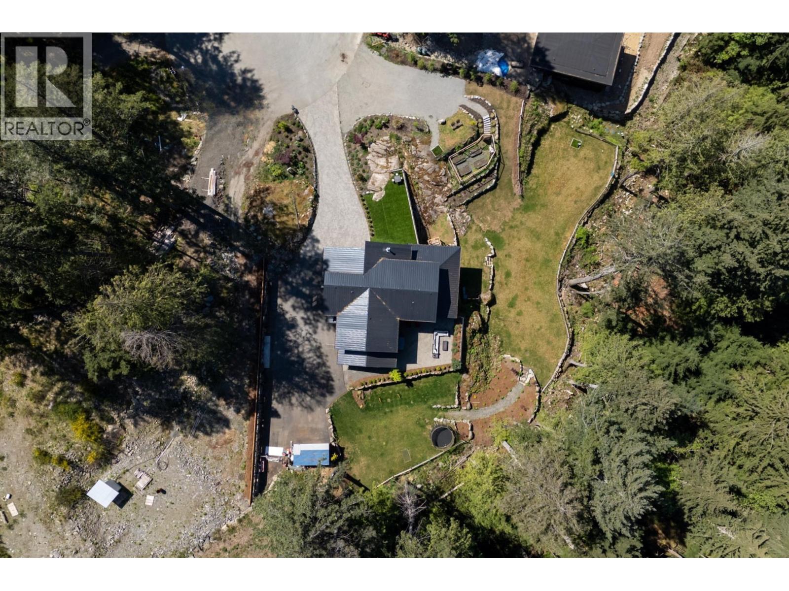 1604 JOAN AUDREY LANE, Bowen Island