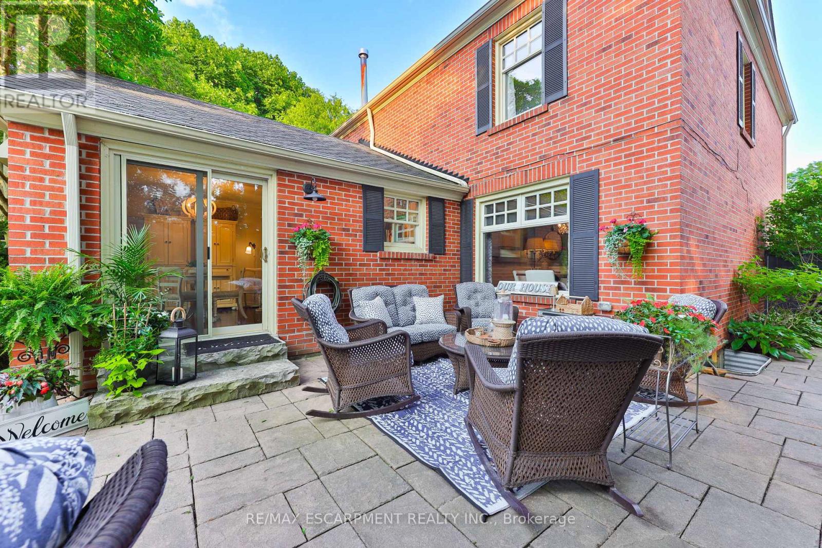 3555 KINGBIRD COURT - 37