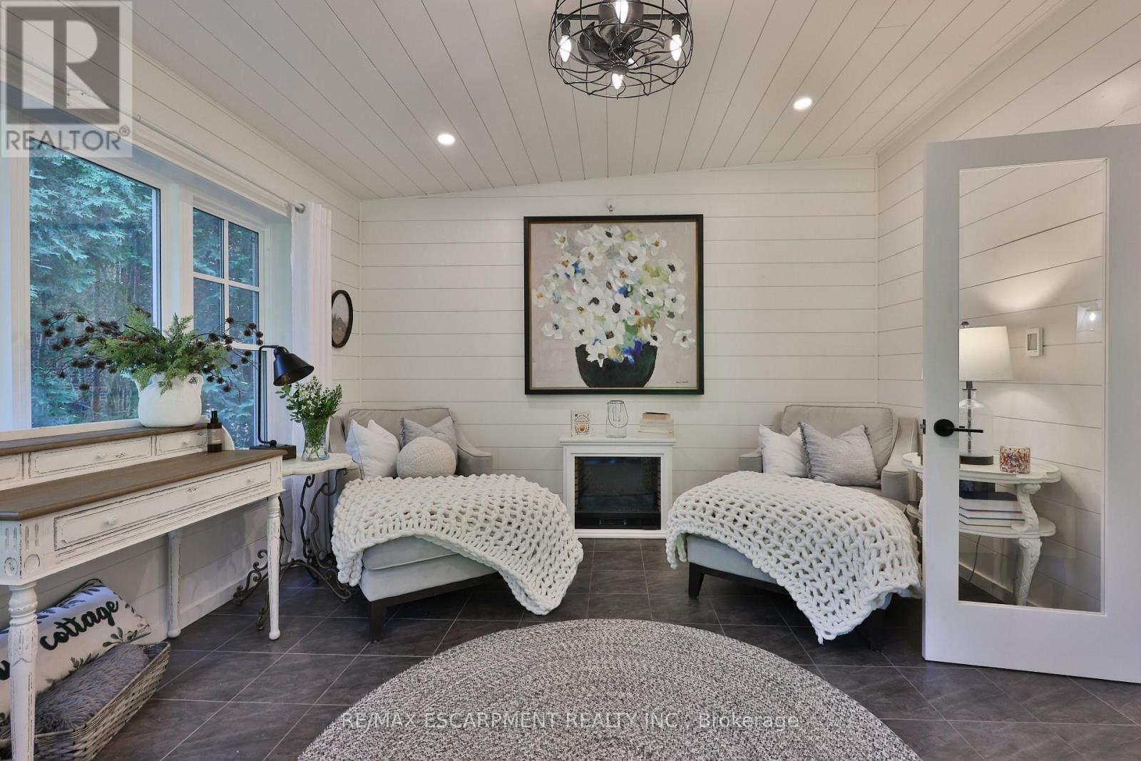 3555 KINGBIRD COURT - 15