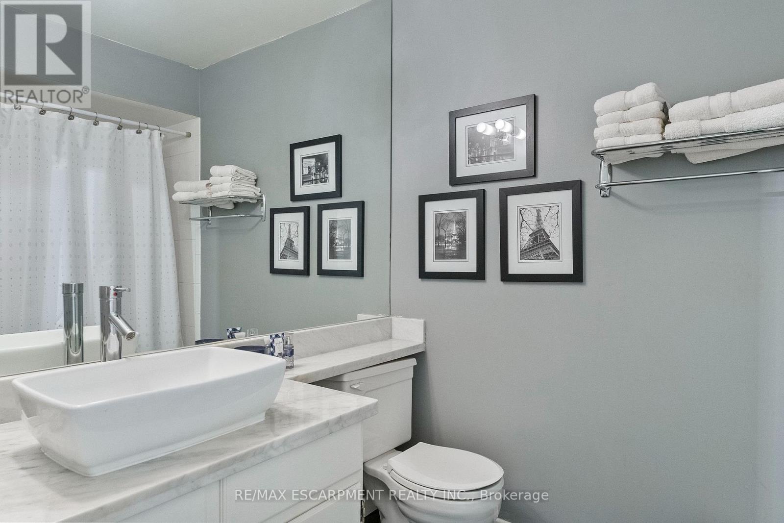 175 MOHAWK ROAD - 28