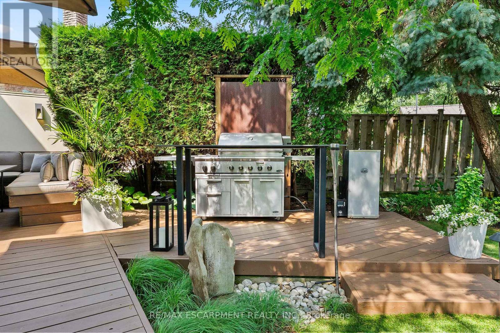 175 MOHAWK ROAD - 45