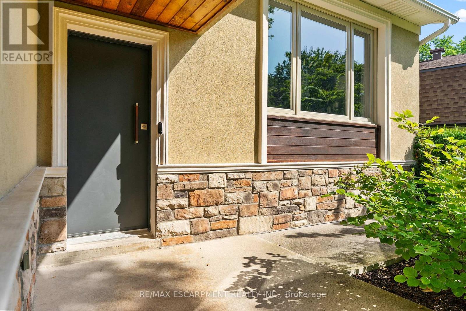 175 MOHAWK ROAD - 8