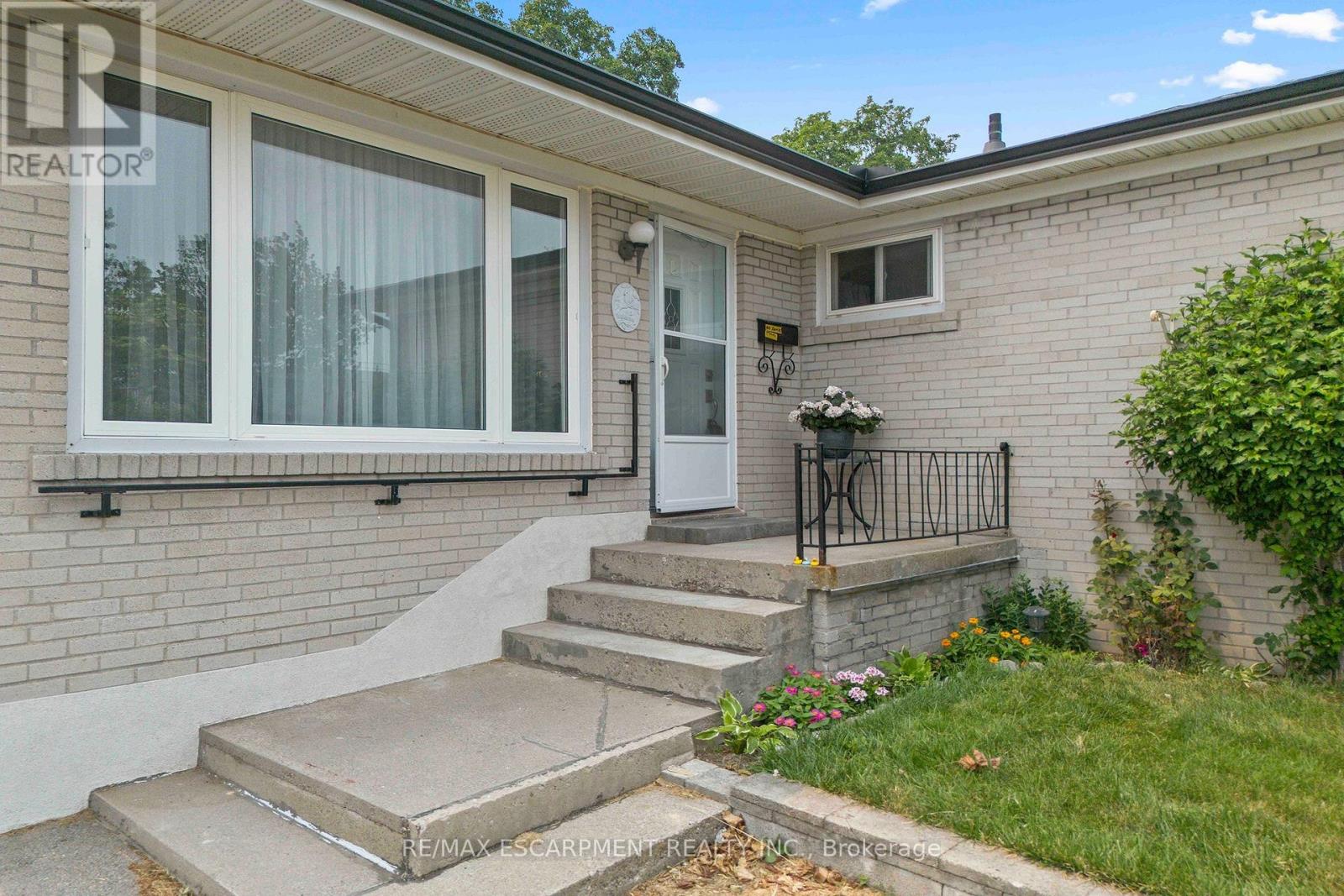 1272 KELLY ROAD - 3