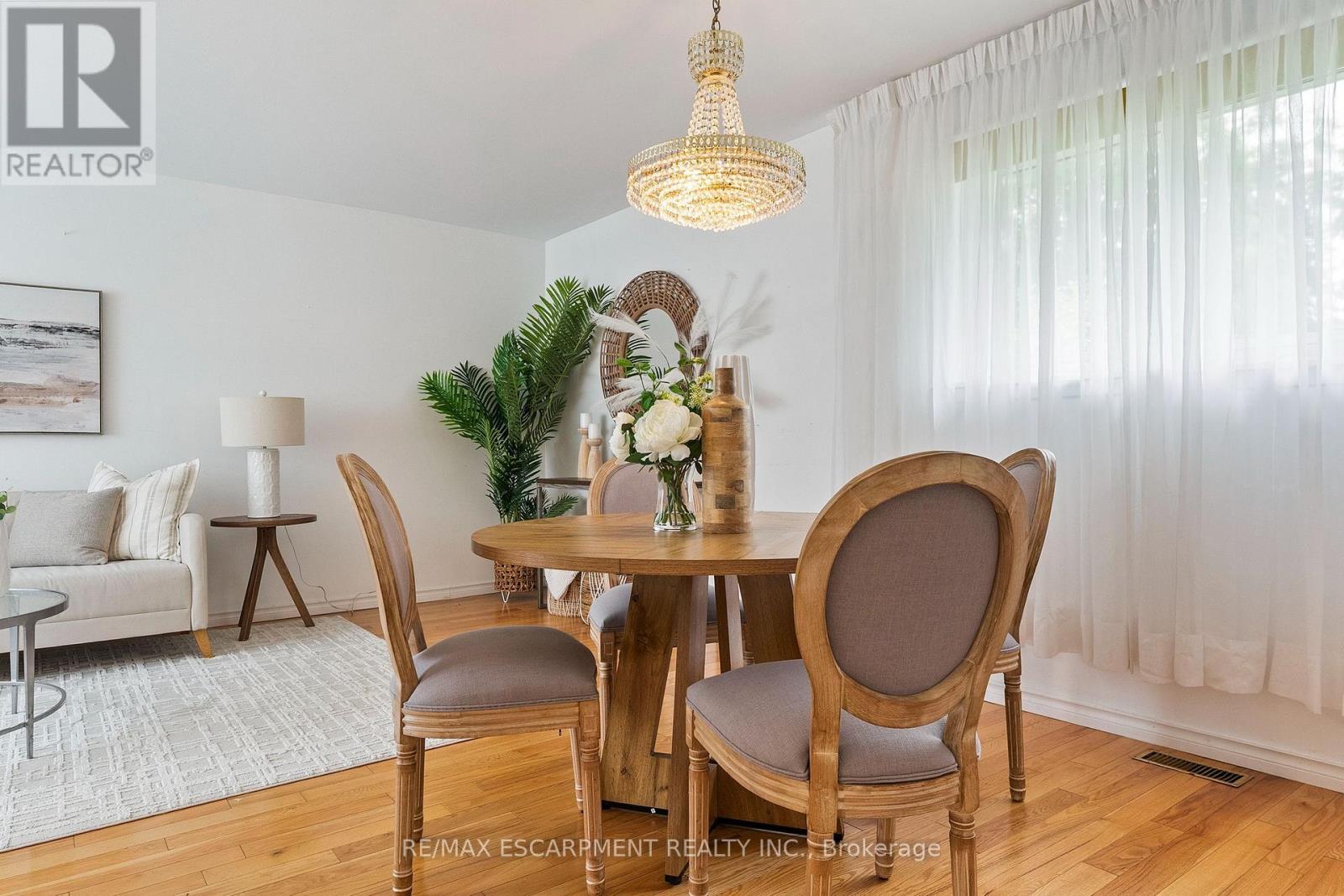 1272 KELLY ROAD - 11