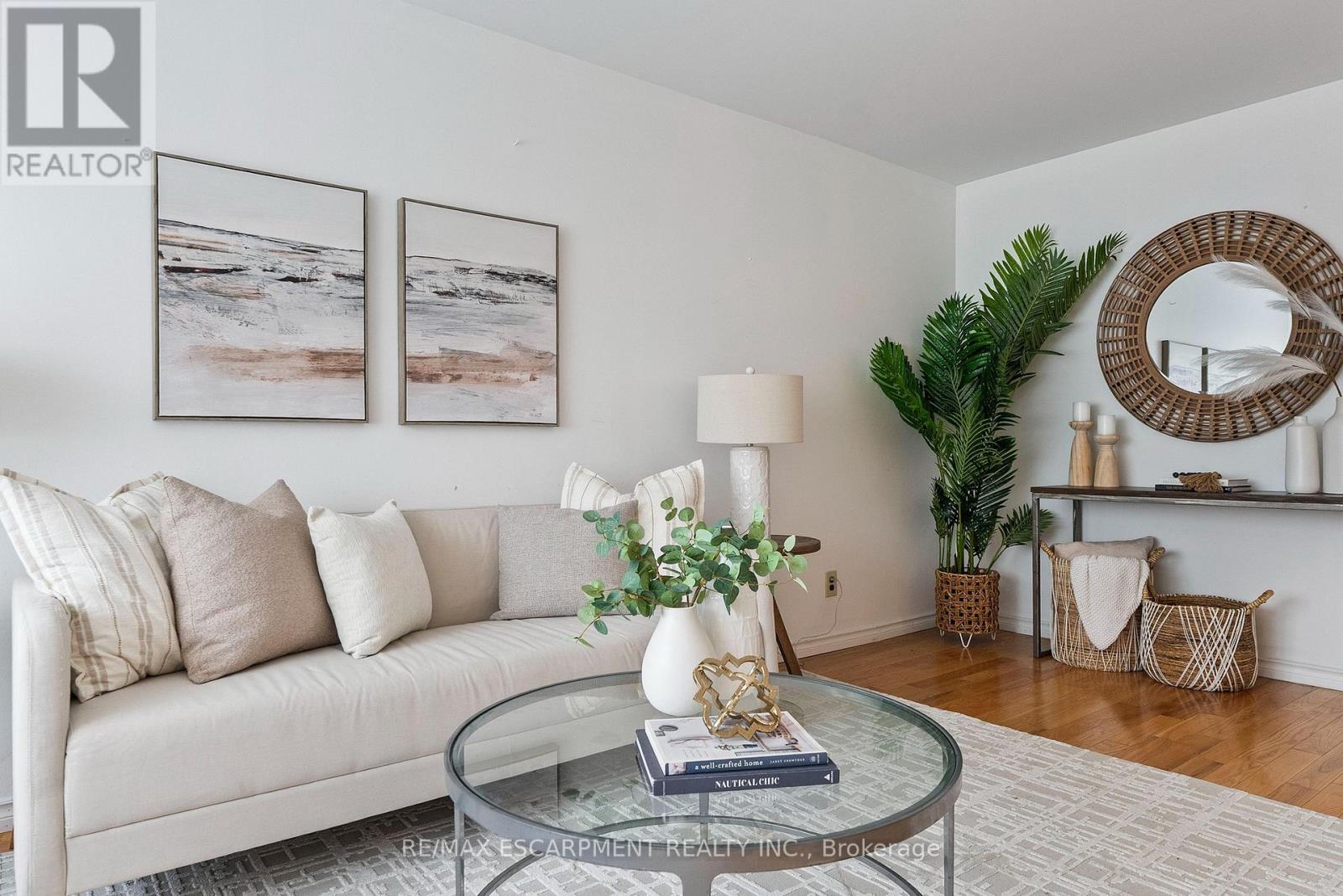 1272 KELLY ROAD - 5