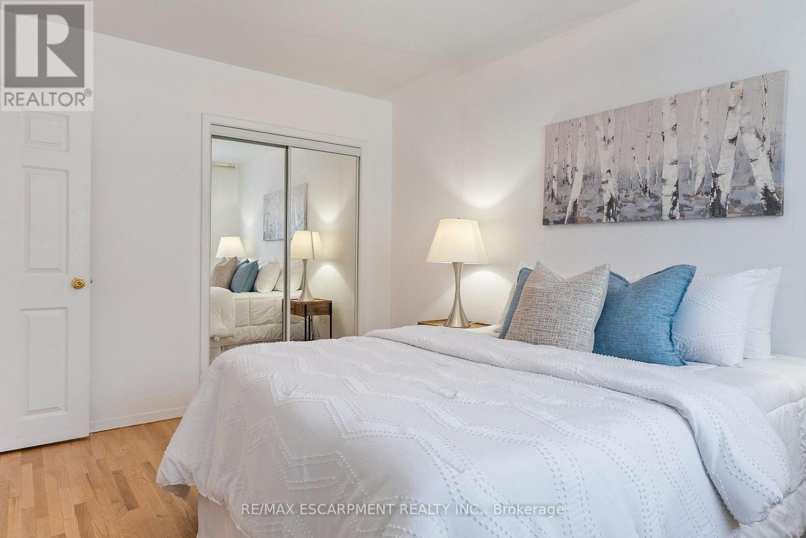 1272 KELLY ROAD - 17