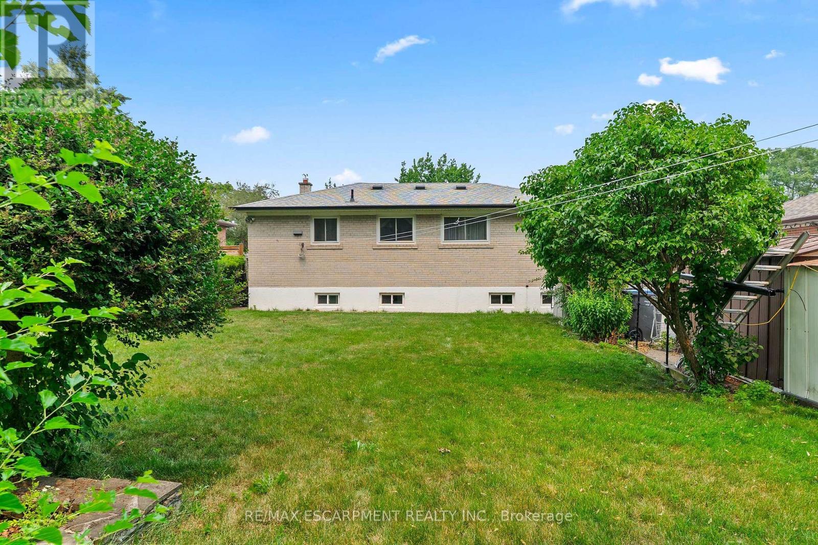 1272 KELLY ROAD - 42