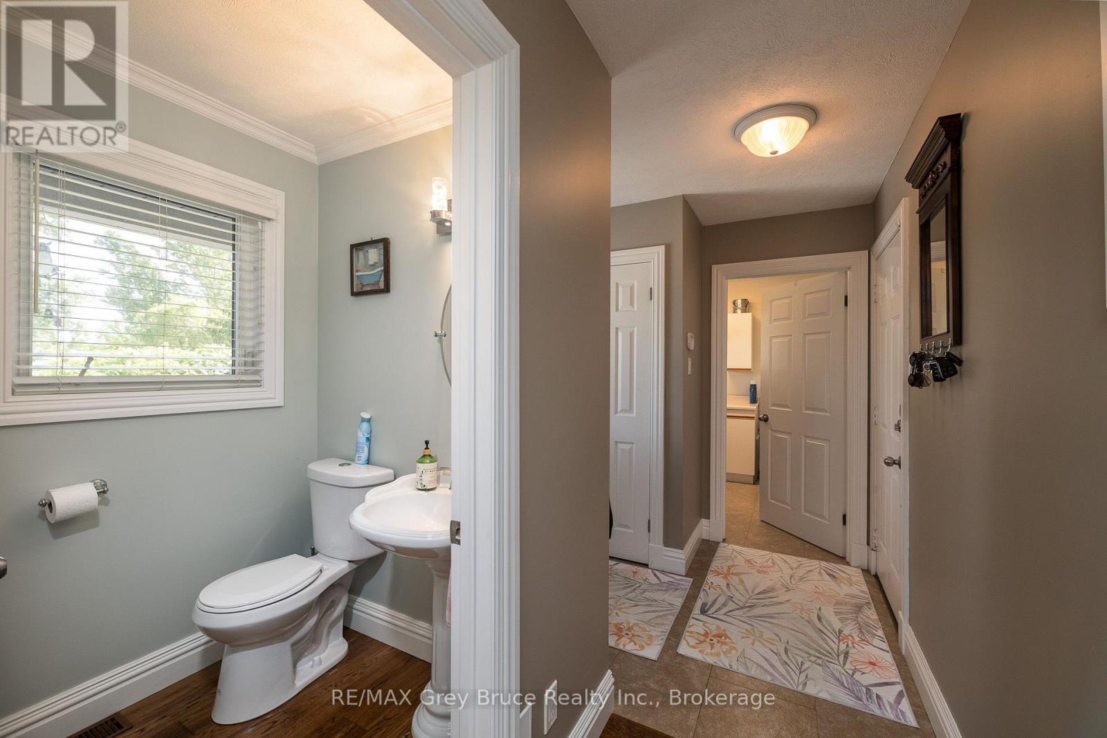 913 27TH STREET W - 13