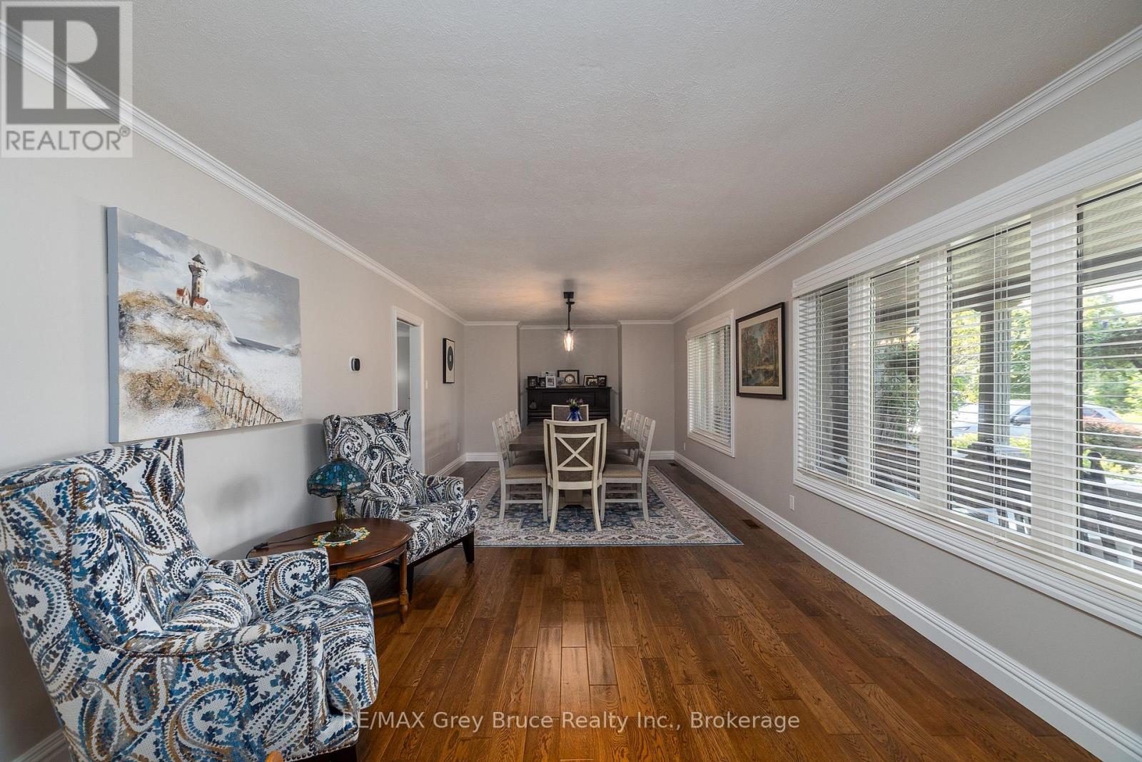 913 27TH STREET W - 6