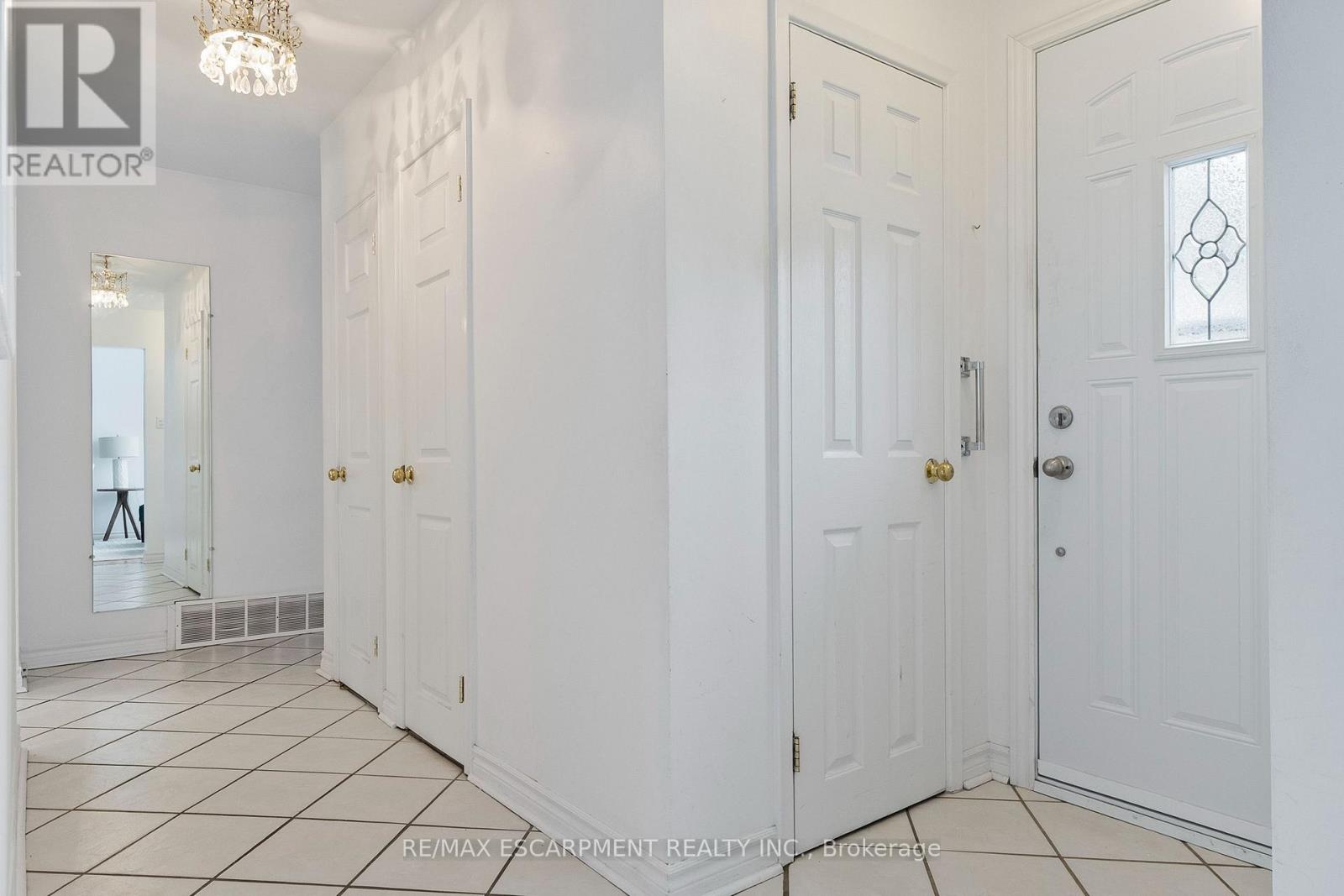 1272 KELLY ROAD - 4