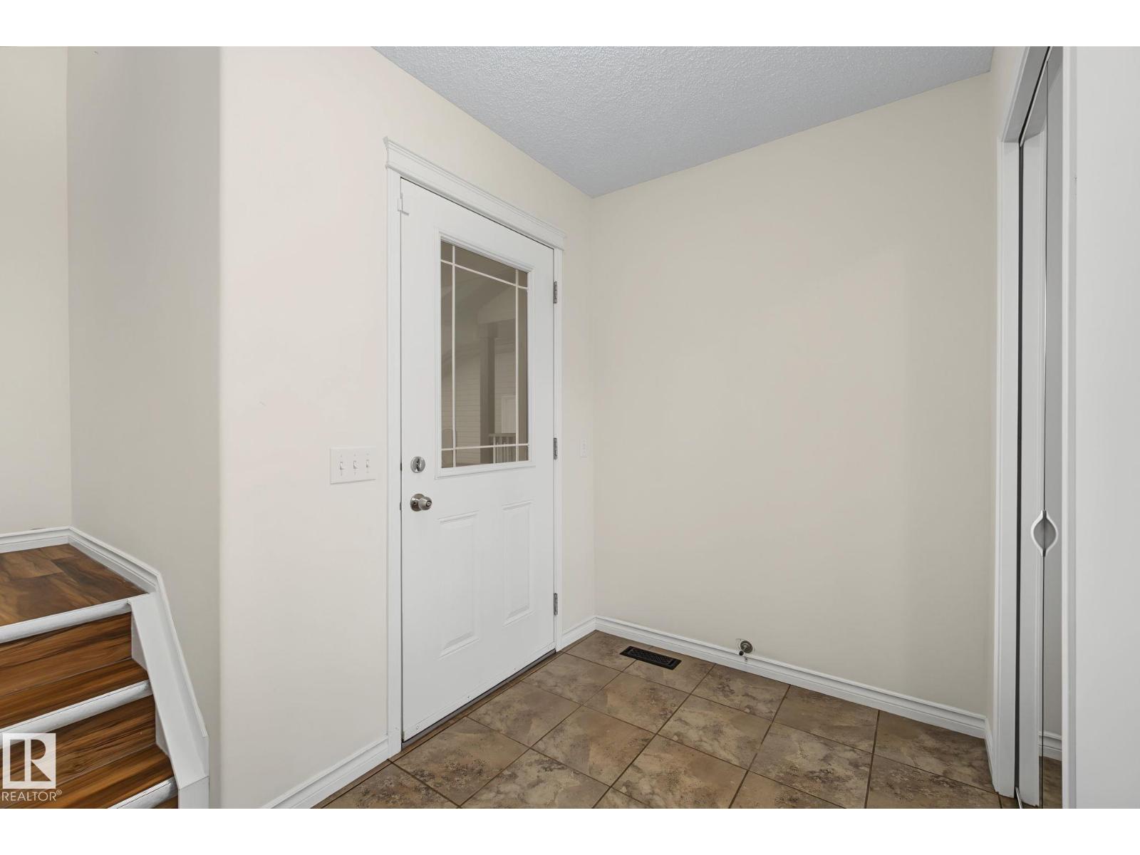 616 61 ST SW - 5