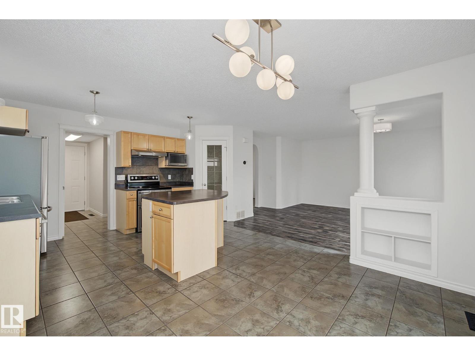 616 61 ST SW - 20