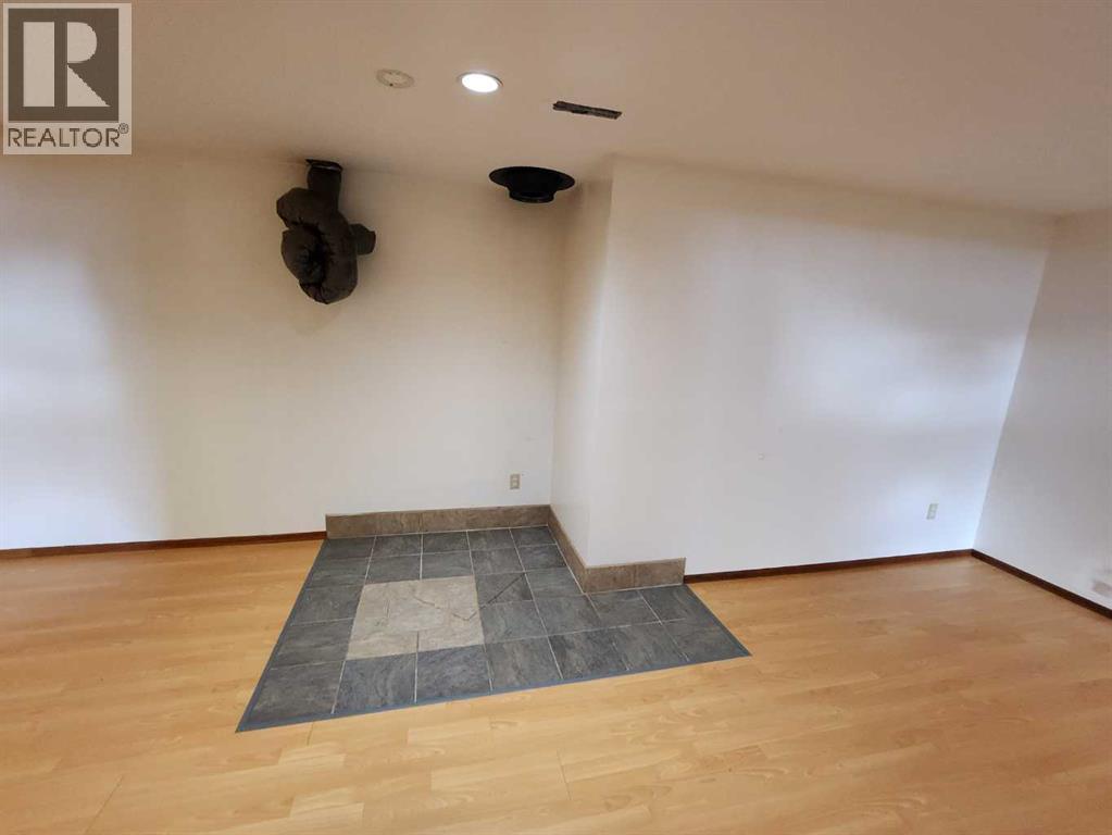 31 Hollinger Drive - 38