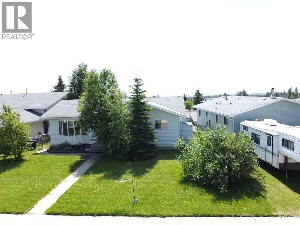 31 Hollinger Drive - 2