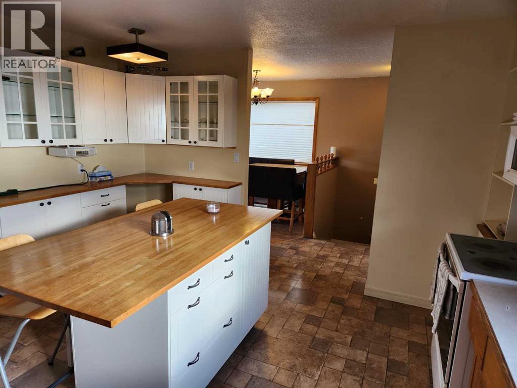 31 Hollinger Drive - 14