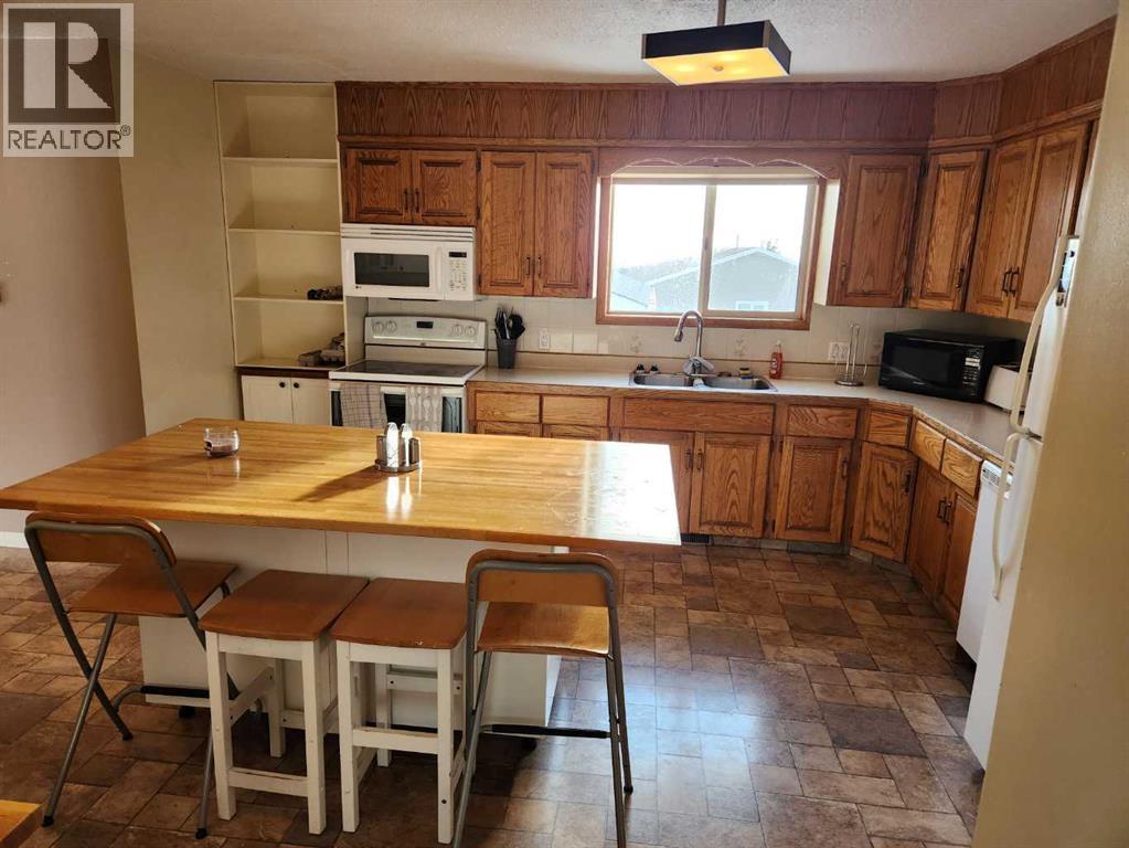 31 Hollinger Drive - 12