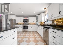 5pc Ensuite bath - 86 Summer Field Way, Portland Hills, NS B2W6M7 Photo 9