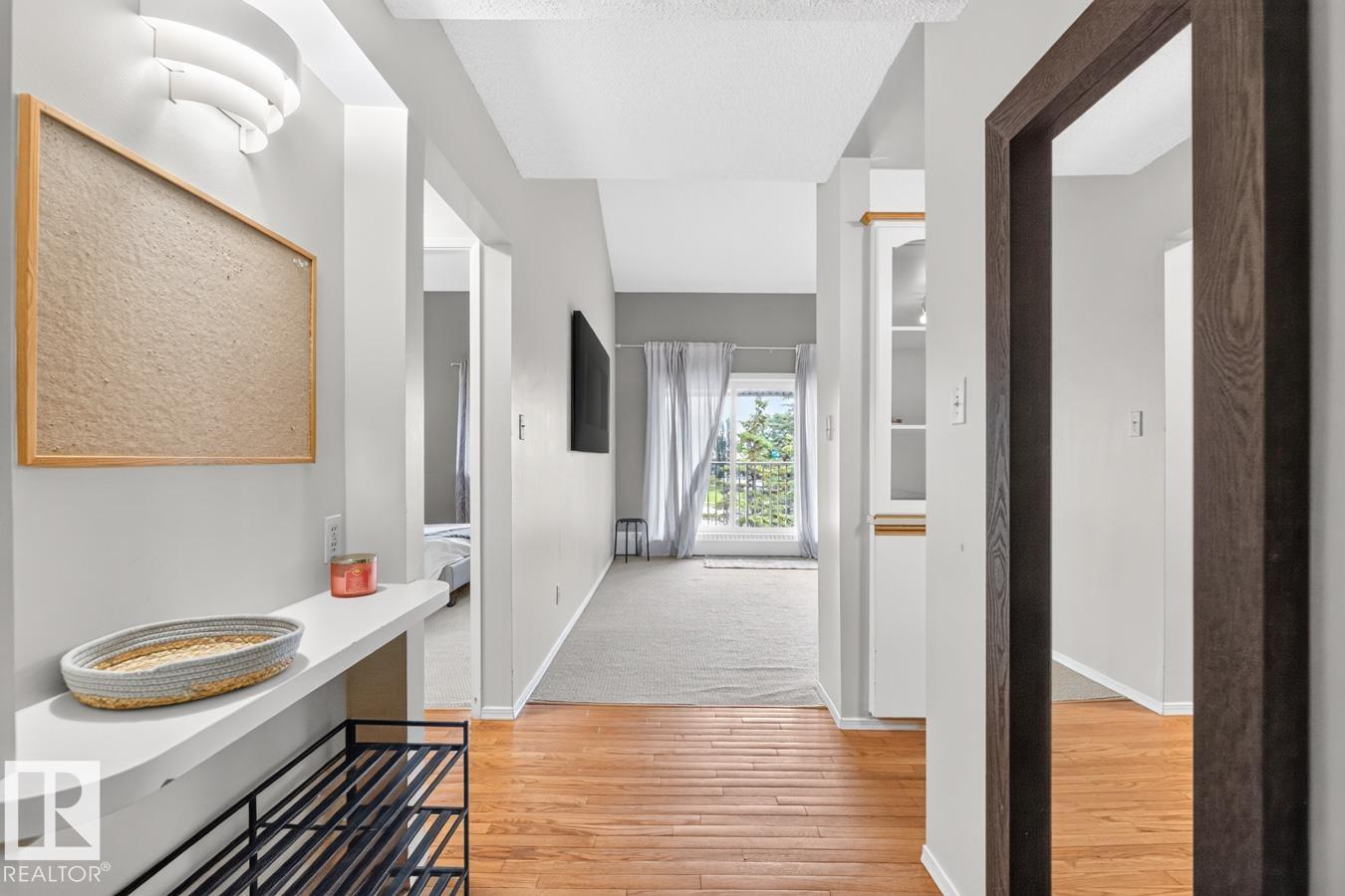 #421 4404 122 ST NW NW - 15