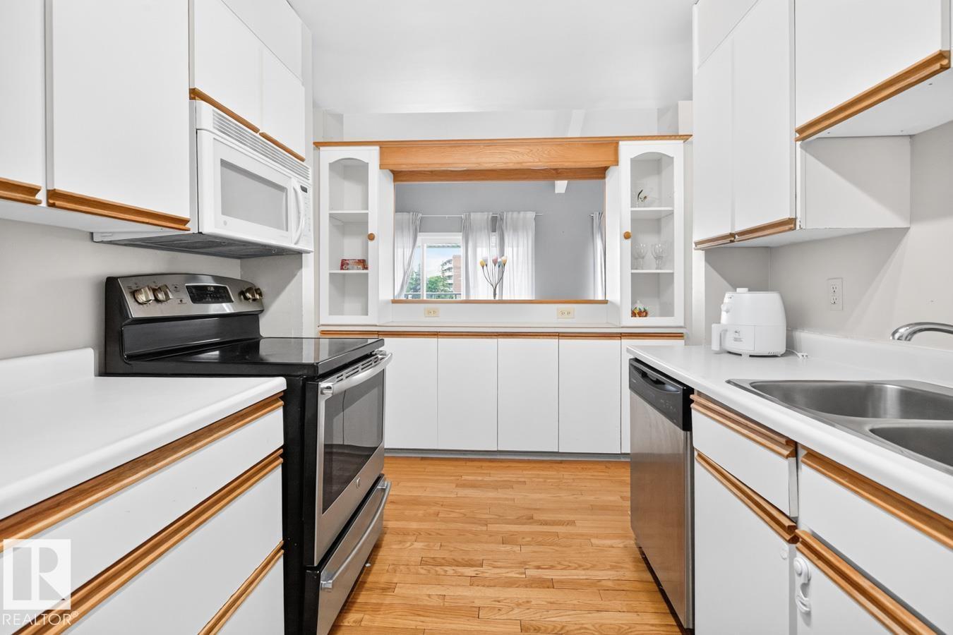 #421 4404 122 ST NW NW - 18