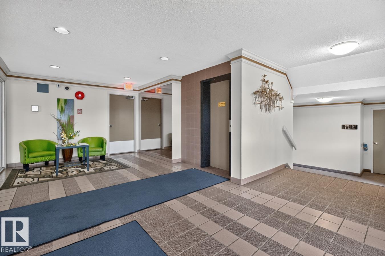 #421 4404 122 ST NW NW - 34