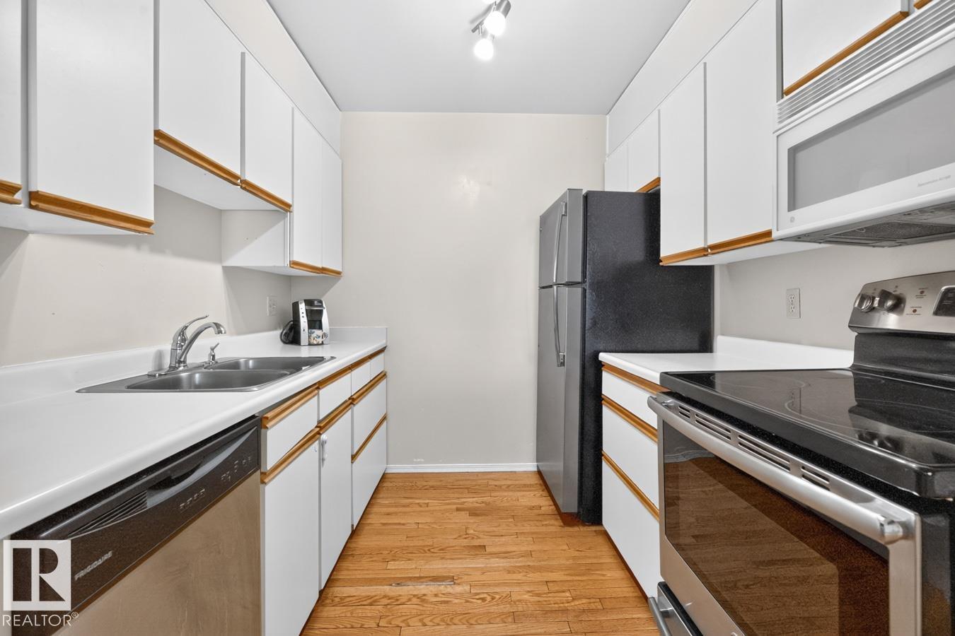 #421 4404 122 ST NW NW - 7