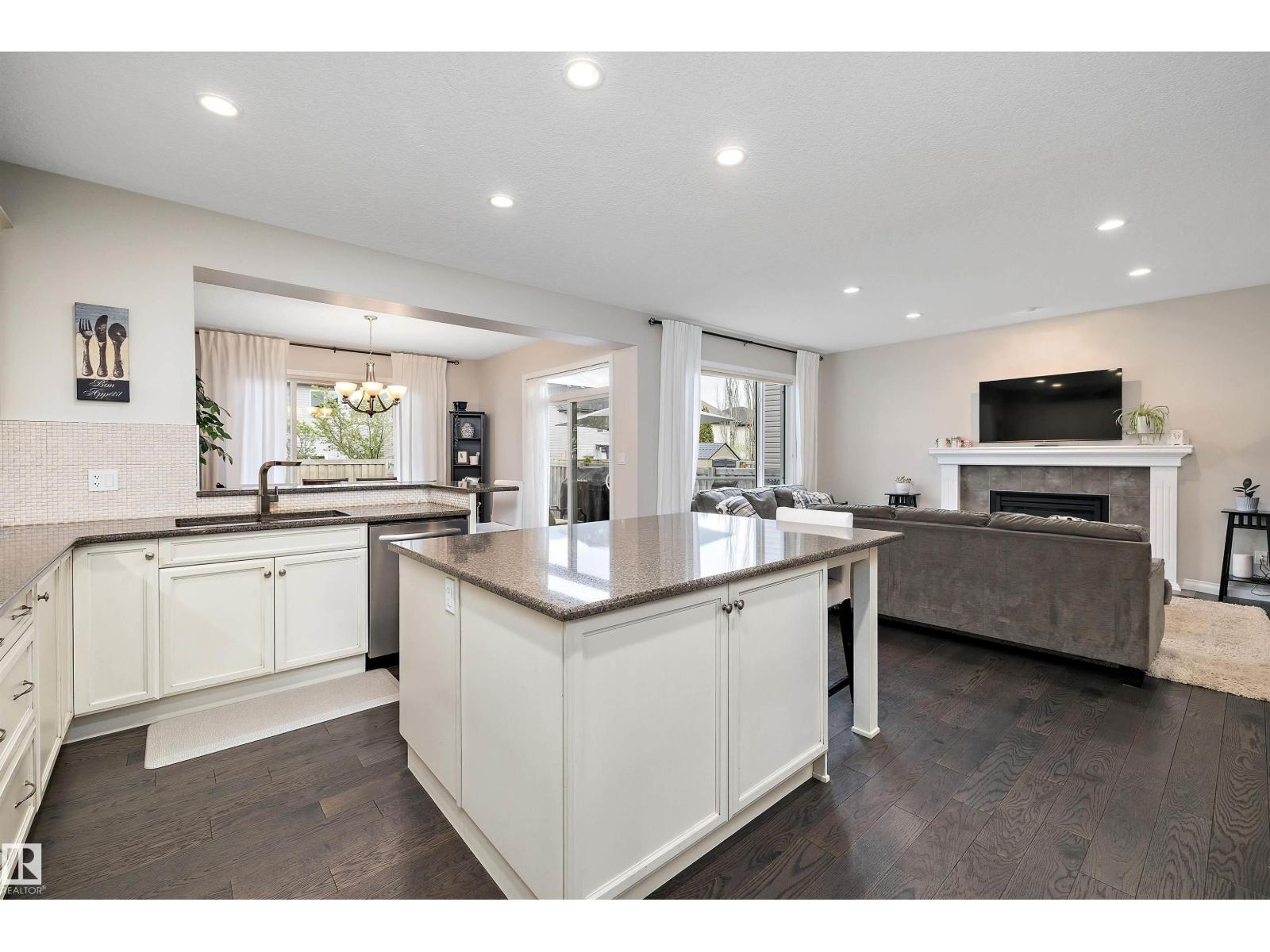 4015 ALEXANDER WY SW - 12