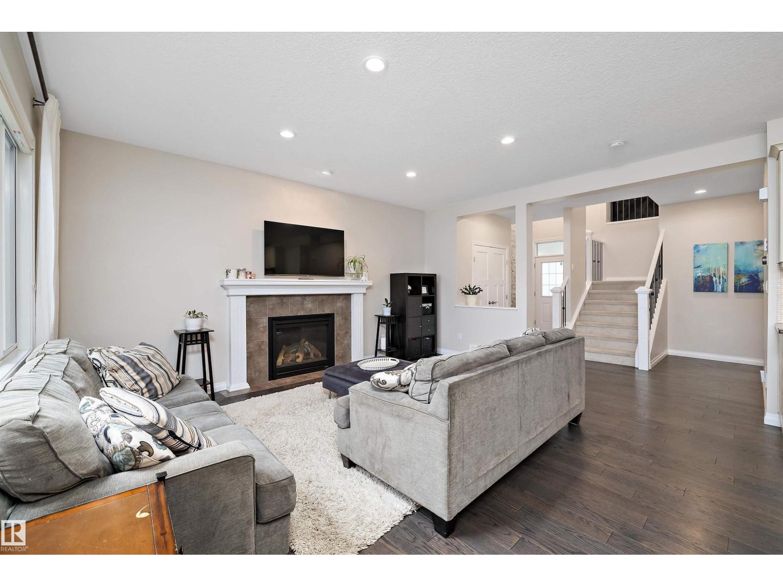 4015 ALEXANDER WY SW - 5