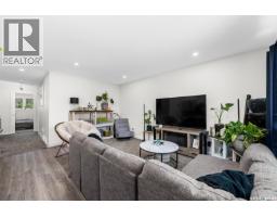 424 9th Avenue W, Moose Jaw, SK S6H4H5 Photo 14