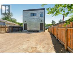 424 9th Avenue W, Moose Jaw, SK S6H4H5 Photo 25