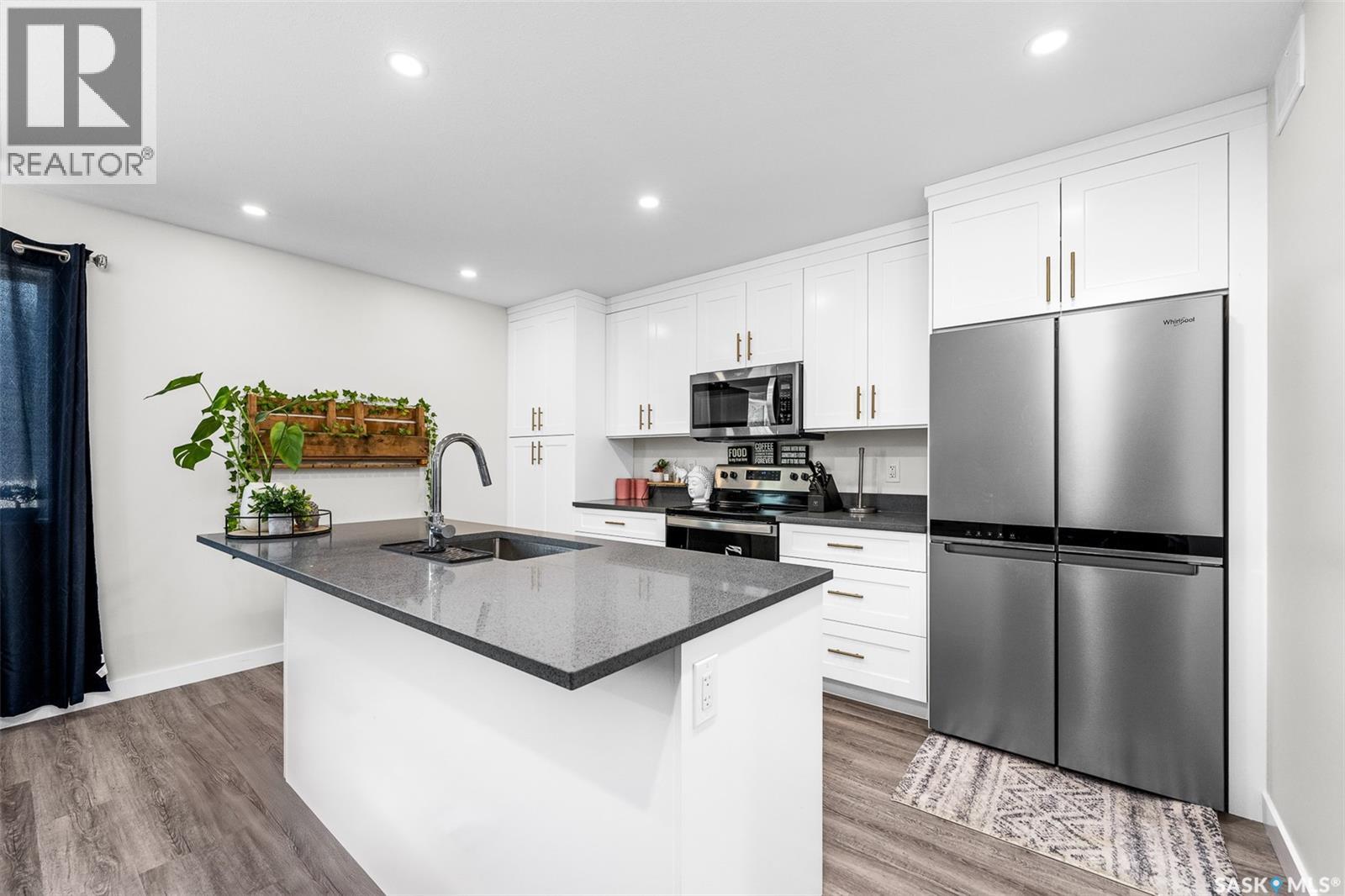 424 9th AVENUE W - Image 19