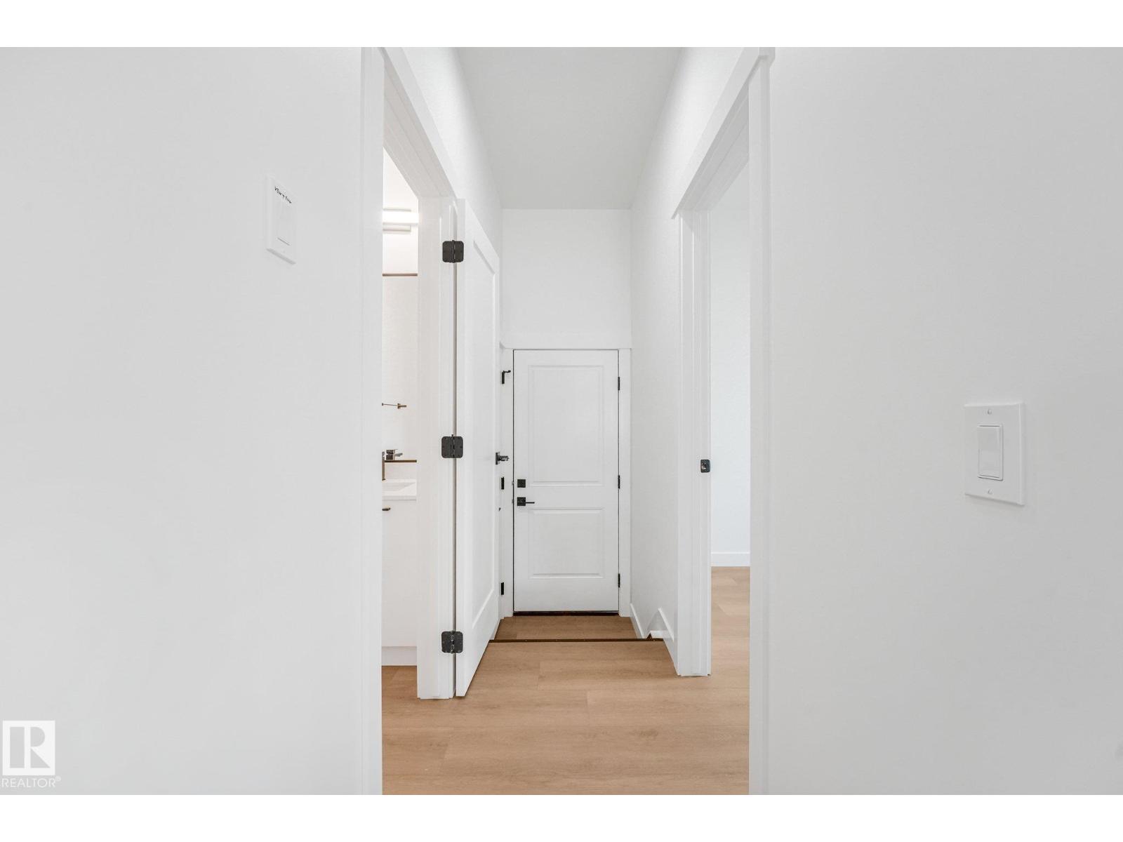 11307 46 AV NW - Image 18