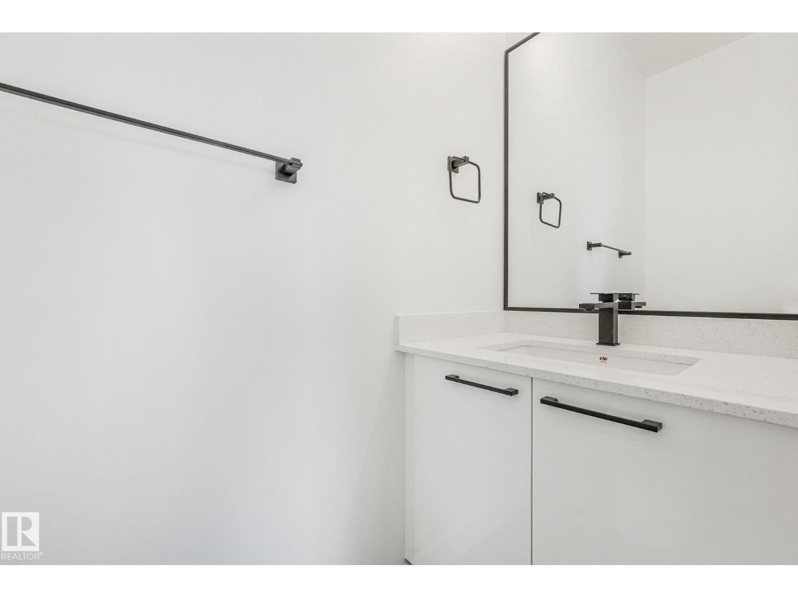 11307 46 AV NW - Image 20
