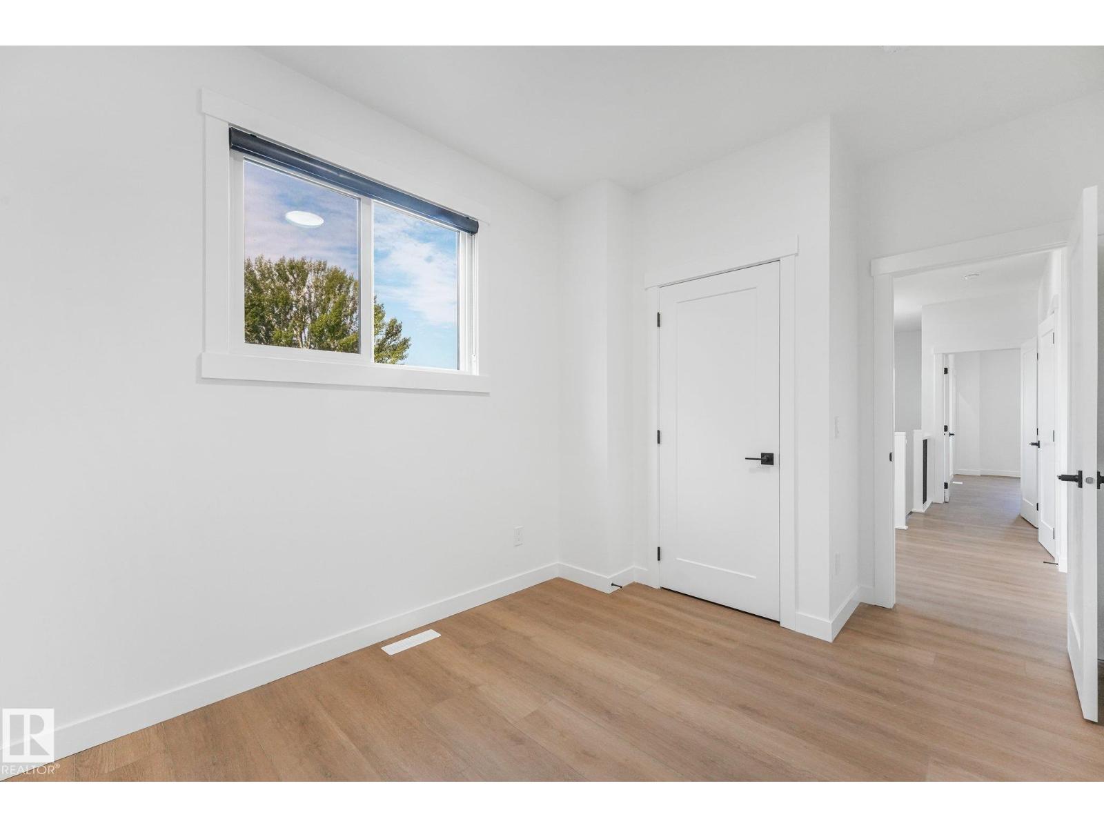 11307 46 AV NW - 33
