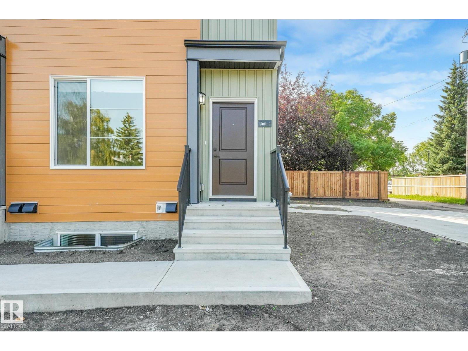 11307 46 AV NW - 6